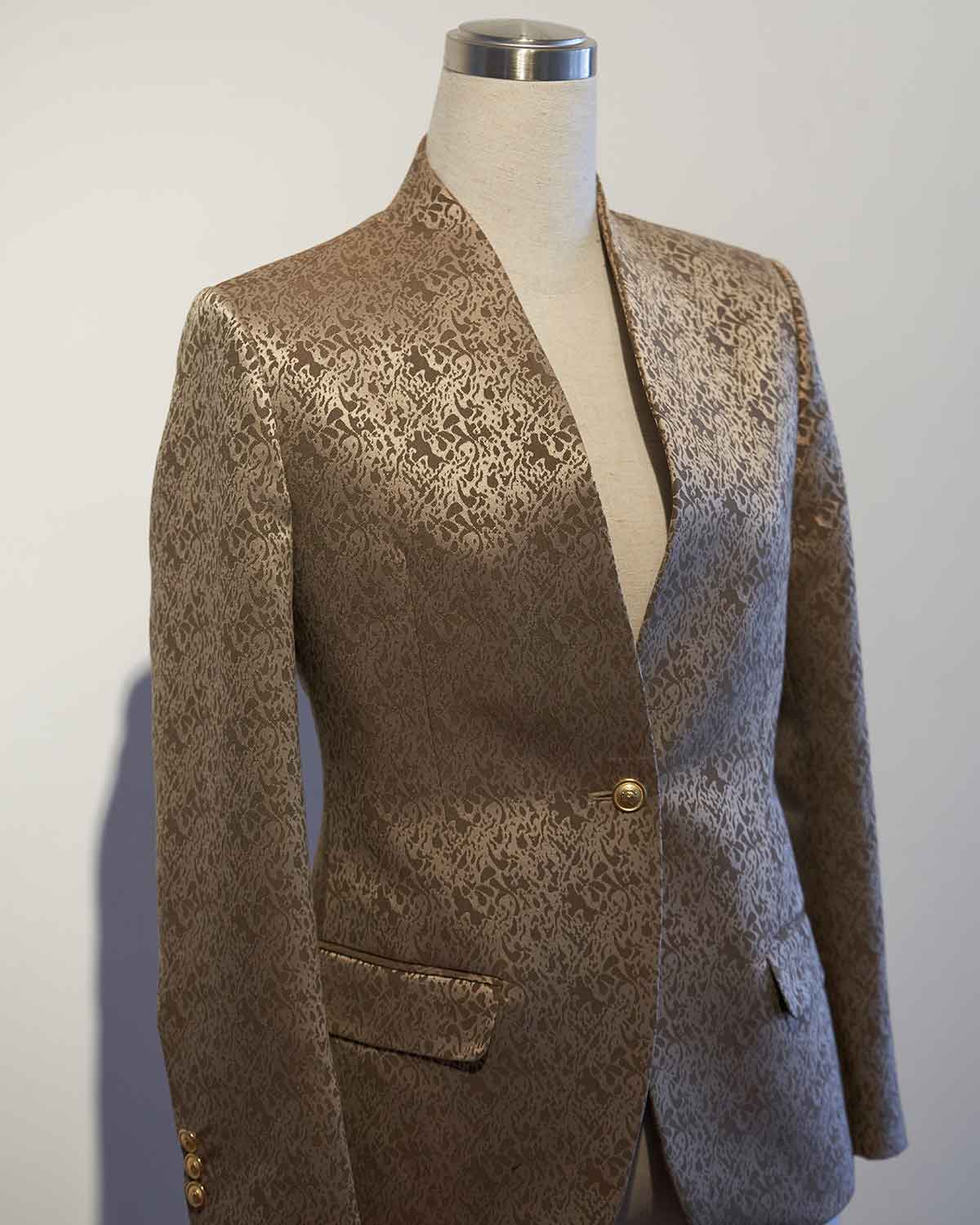 Tailored-Suit-Jacquard-Fabrics